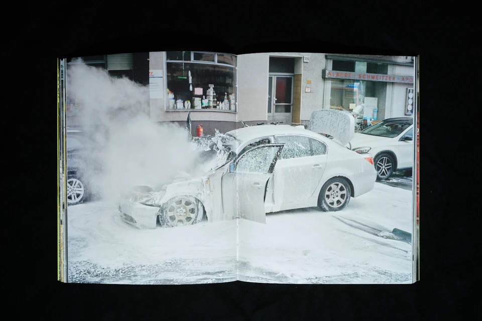 Ordnungsamt, Book